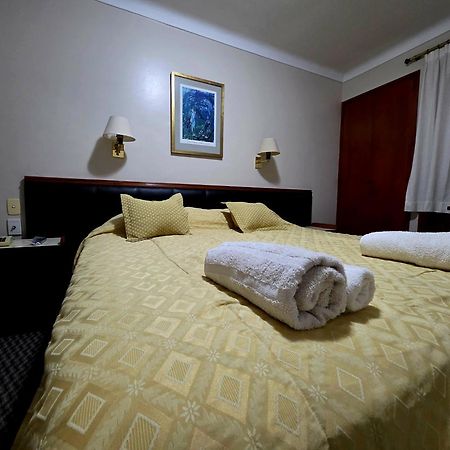 Hotel Presidente San Miguel de Tucumán Eksteriør bilde
