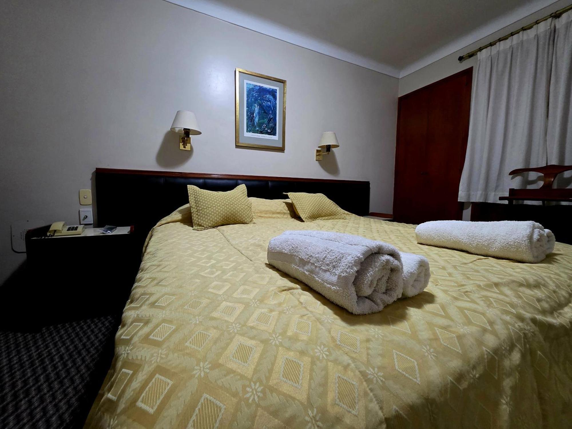 Hotel Presidente San Miguel de Tucumán Eksteriør bilde